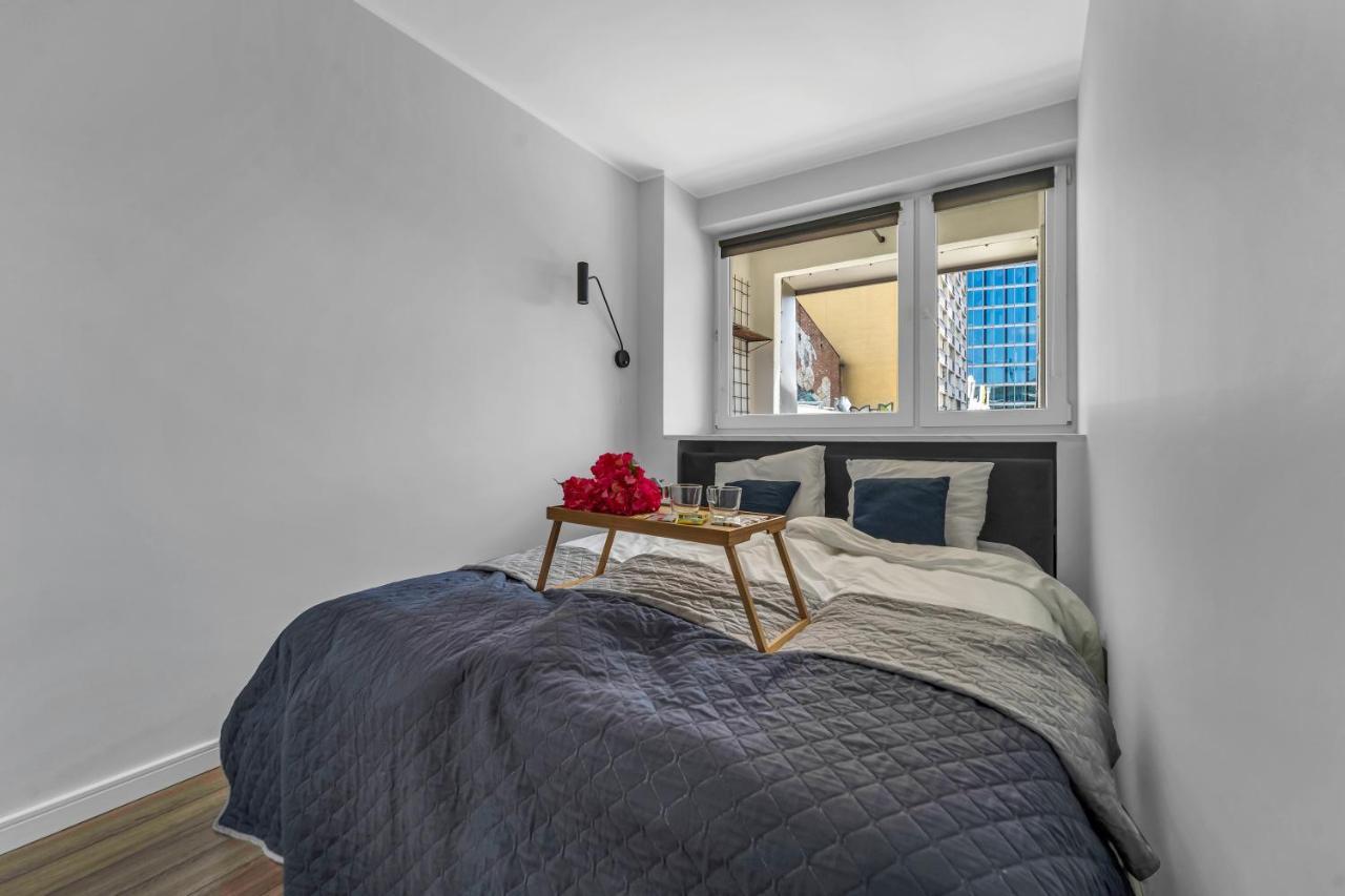 Chmielna Downtown Apartments - City Center, Aircon - By Rentujemy وارسو المظهر الخارجي الصورة